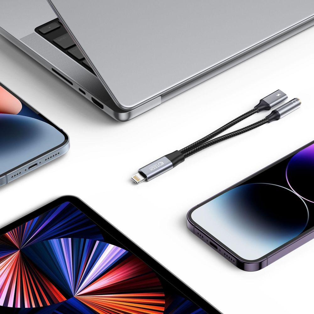 Tech-Protect Ultraboost - Αντάπτορας Ήχου και Φόρτισης - Lightning (Male) σε 3.5mm Mini Jack (Female) / Lightning (Female) - Black (9319456607376)