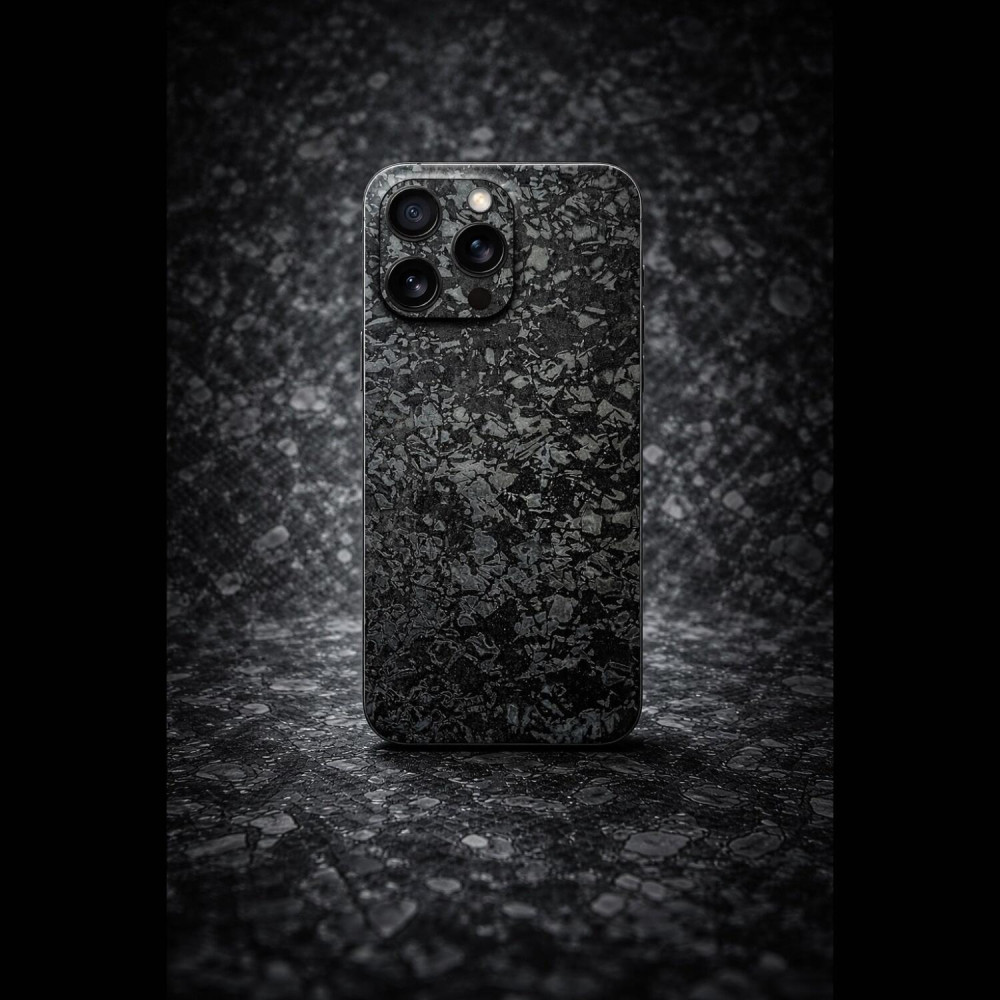 Αυτοκόλλητο Skin Προστασίας Πλάτης - Apple iPhone 15 Pro Max - Gams Premium Vinyl Skin Back Plate - Forged Carbon (GAMS-VNL-SKIN-FC-001-074)