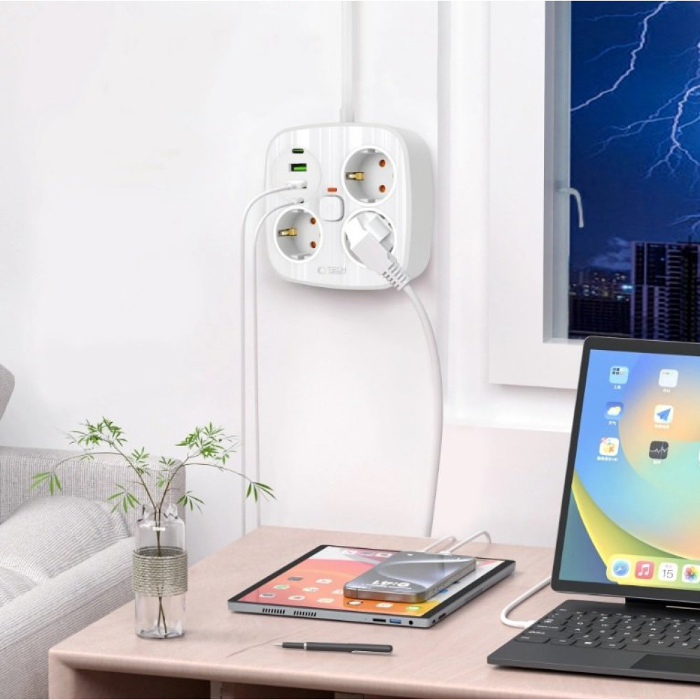 Πολύπριζο Tech-Protect PCS3X4 Power Strip με 3 x Υποδοχές AC 250V με Διακόπτη & Καλώδιο 200cm 2 x USB-A / 2 x Type-C 2.1A - White (5906302363421)