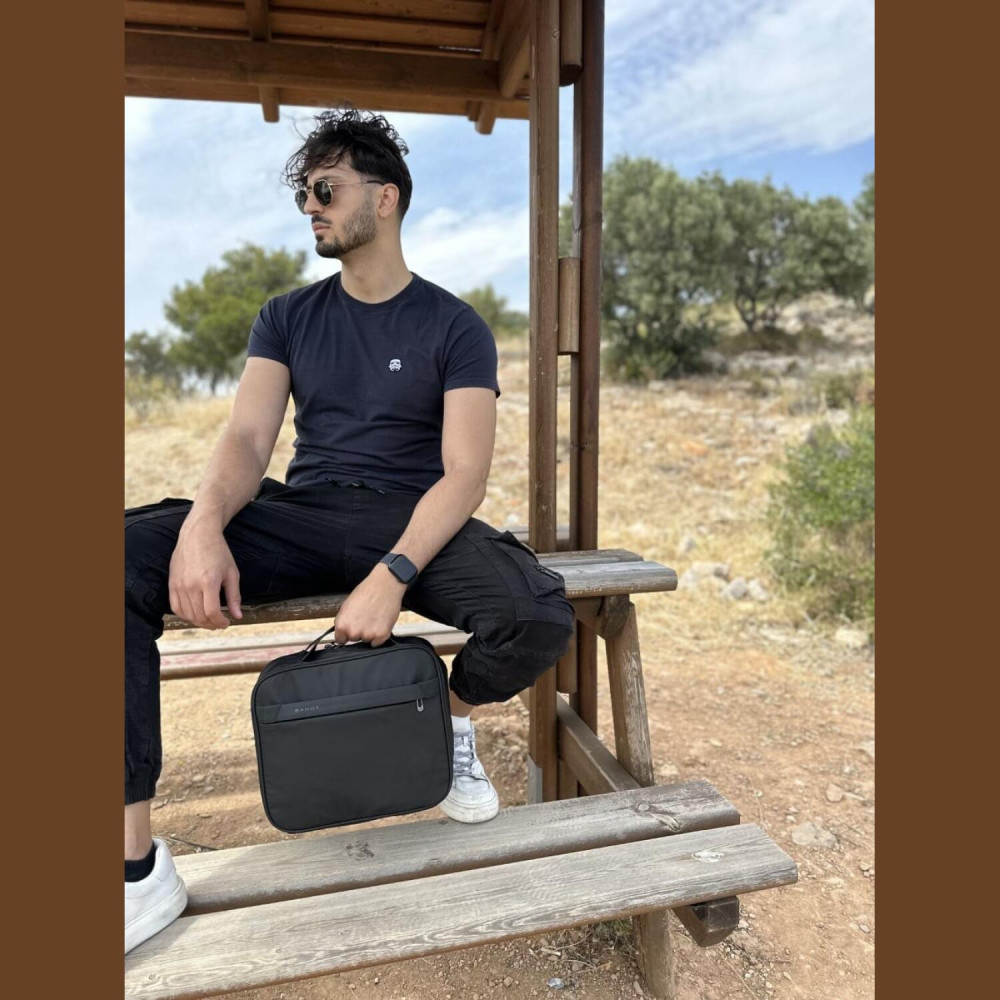 Νεσεσέρ Bange 7529 Κρεμαστή Ταξιδιωτική Τσάντα 7.8L - Black