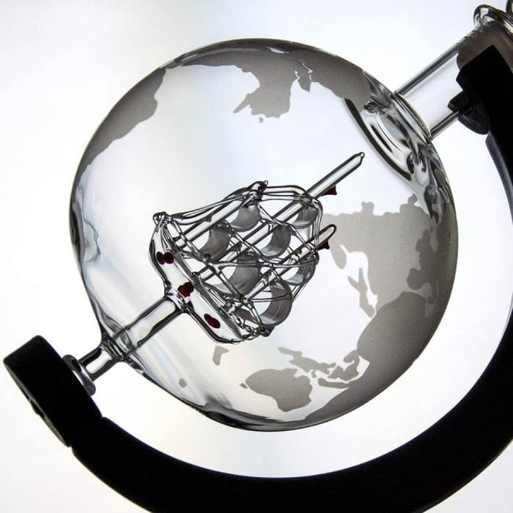 Γυάλινο Σετ Ποτού MikaMax Globe Decanter Set σε Σχήμα Υδρογείου με 1 x Καράφα Σερβιρίσματος με Πώμα / 2 x Ποτήρια / 1 x Λαβίδα / 1 x Χωνί / 9 x Πέτρες Ουίσκι (8719481354619)