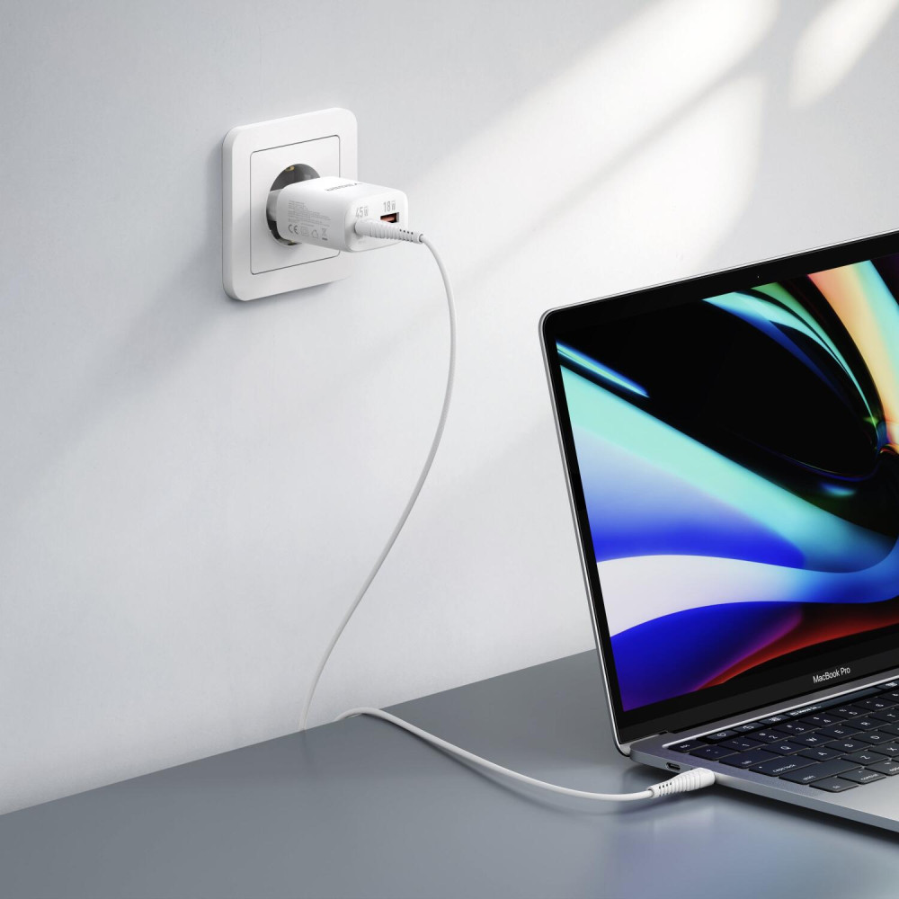 Φορτιστής Veger TR101 GaN Αντάπτορας με 1 x Type-C 45W / 1 x USB-A 18W & 1 x Καλώδιο Type-C σε Type-C 120cm - White (6977525752629)
